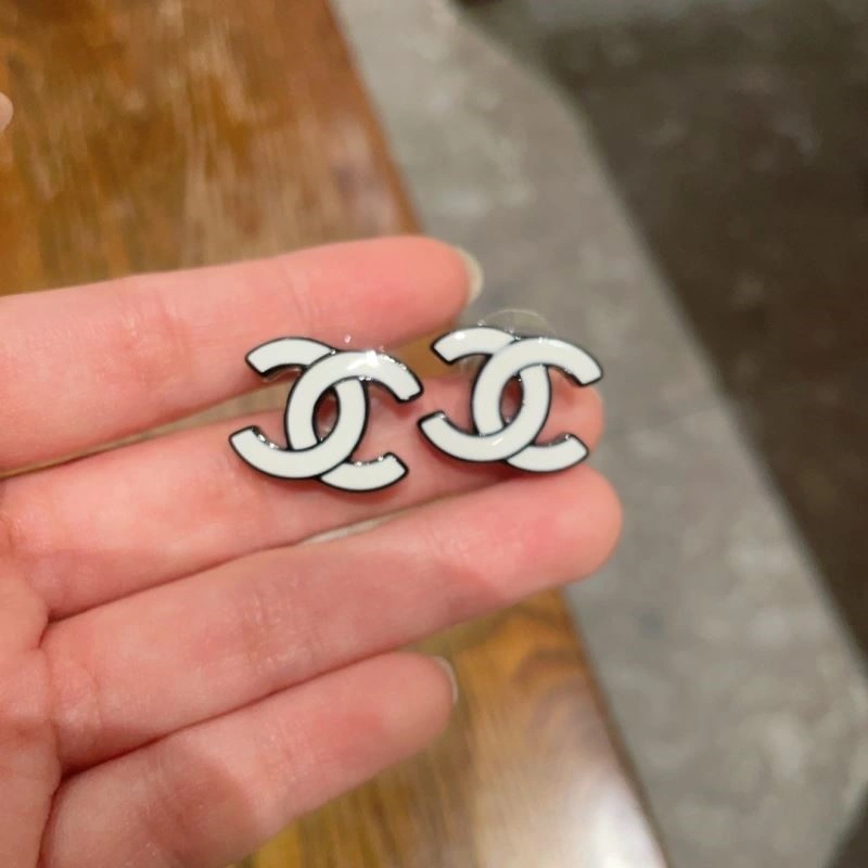 Resilient Chanel Earrings 222915