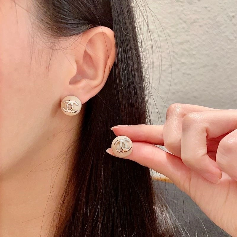 Chanel Earrings Breathable 222910