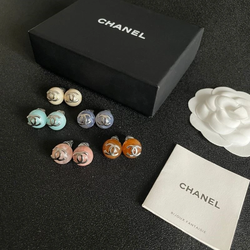 WrinkleFree Chanel Earrings 222908
