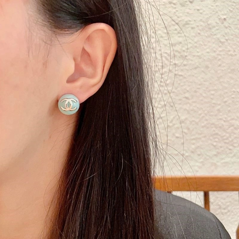 WrinkleFree Chanel Earrings 222908