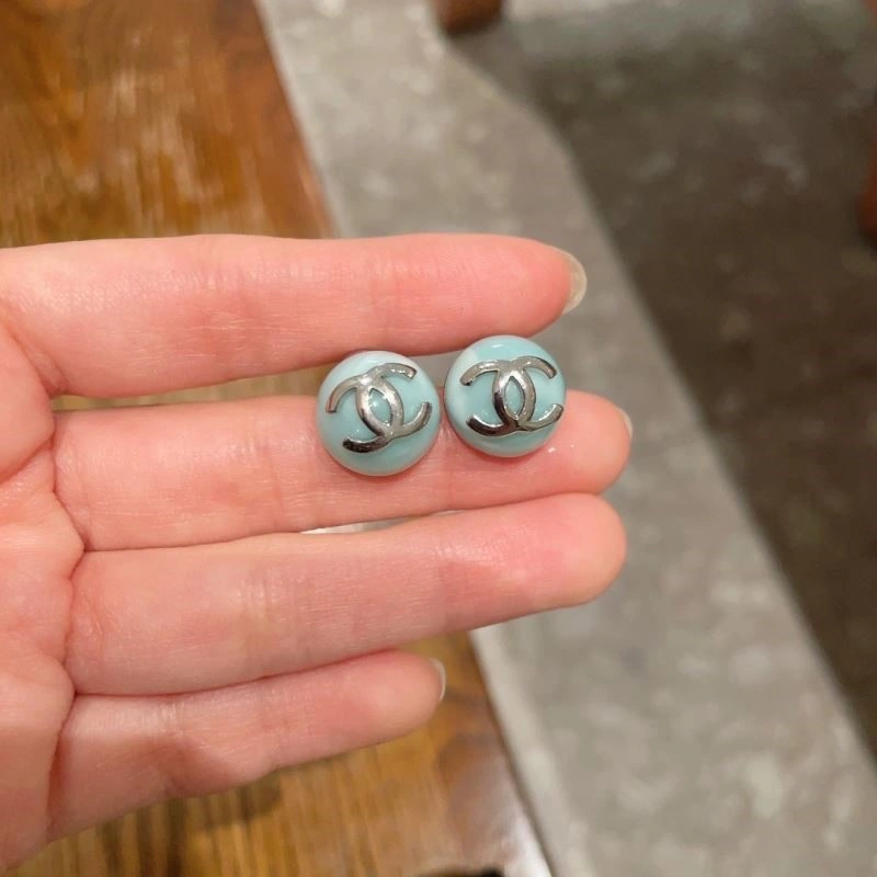 WrinkleFree Chanel Earrings 222908