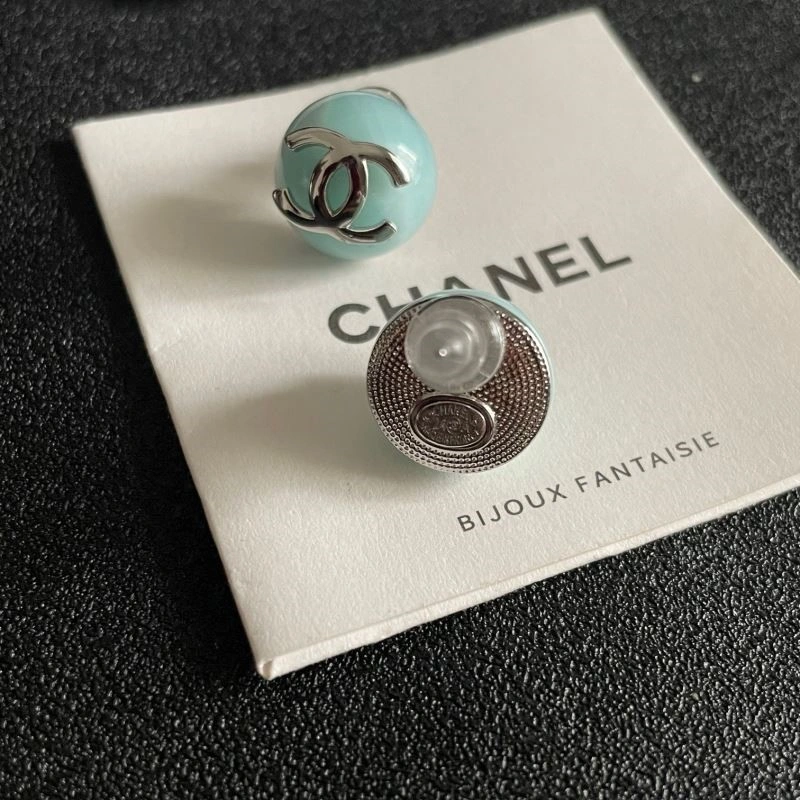 WrinkleFree Chanel Earrings 222908