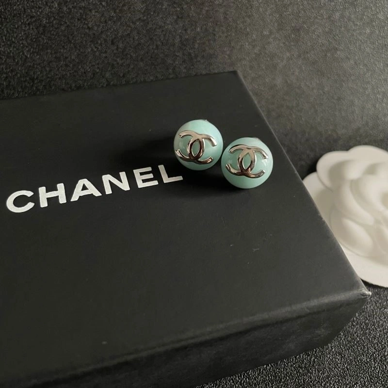 WrinkleFree Chanel Earrings 222908