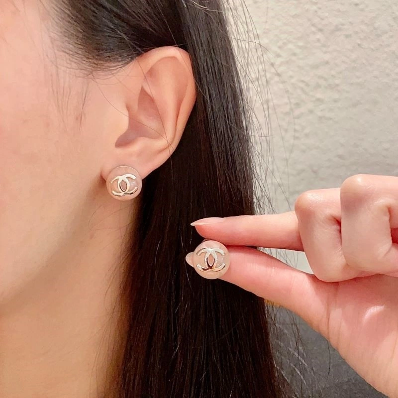 Chanel Earrings Modern 222920
