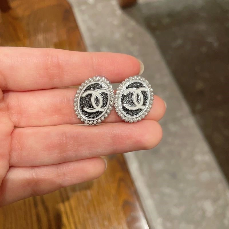 Chanel Earrings Attractive 222978