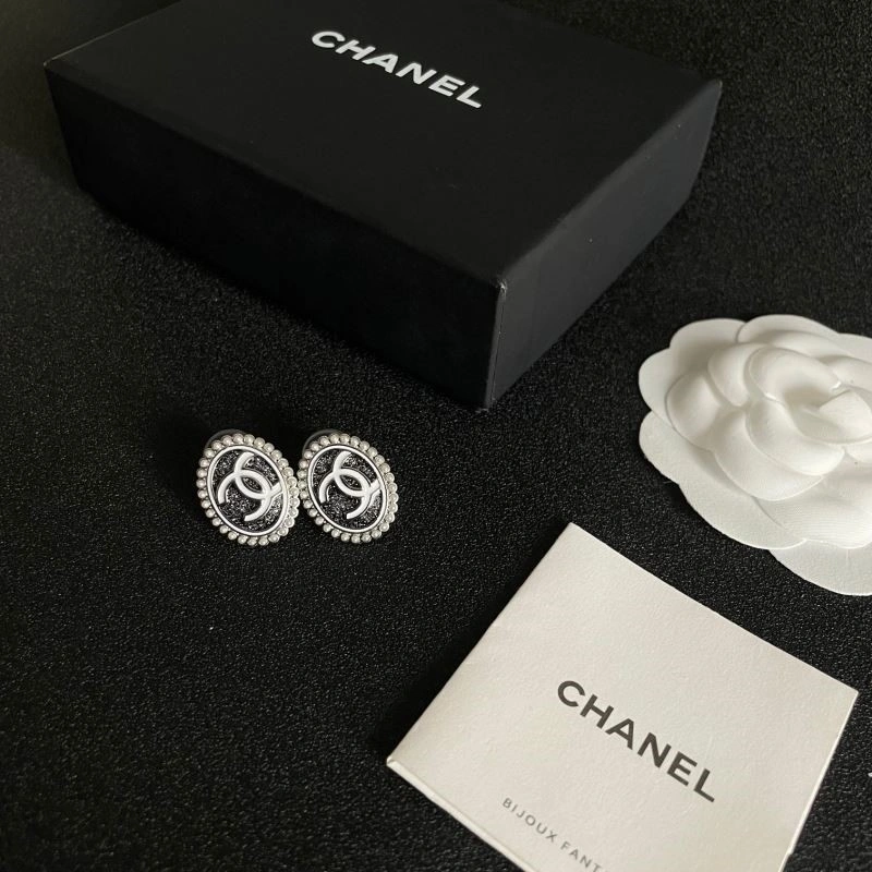 Chanel Earrings Attractive 222978