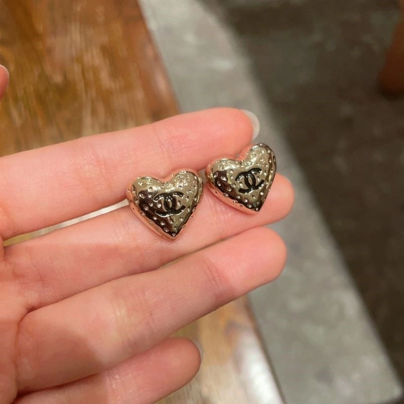 Unisex Chanel Earrings 222905