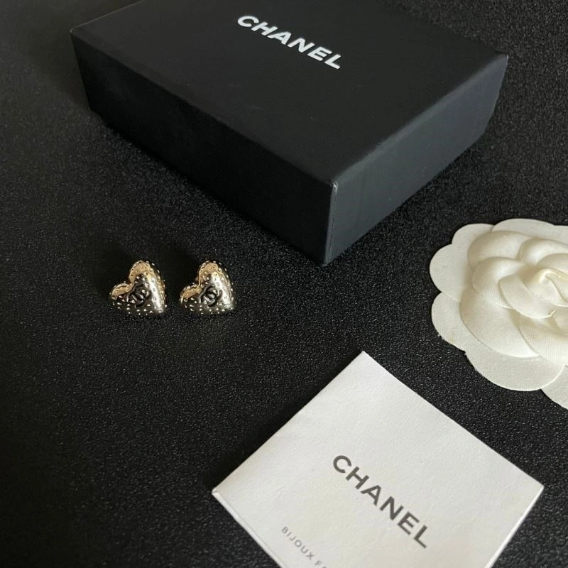 Unisex Chanel Earrings 222905