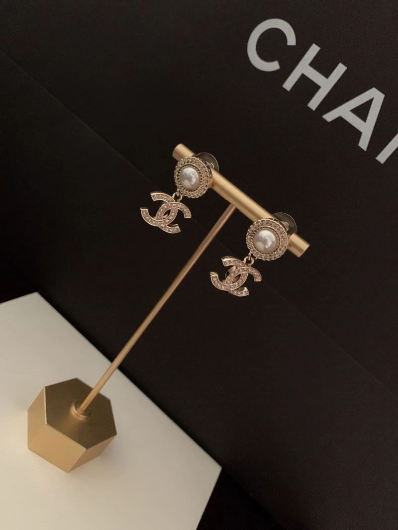 Chanel Earrings SmoothTexture 222890