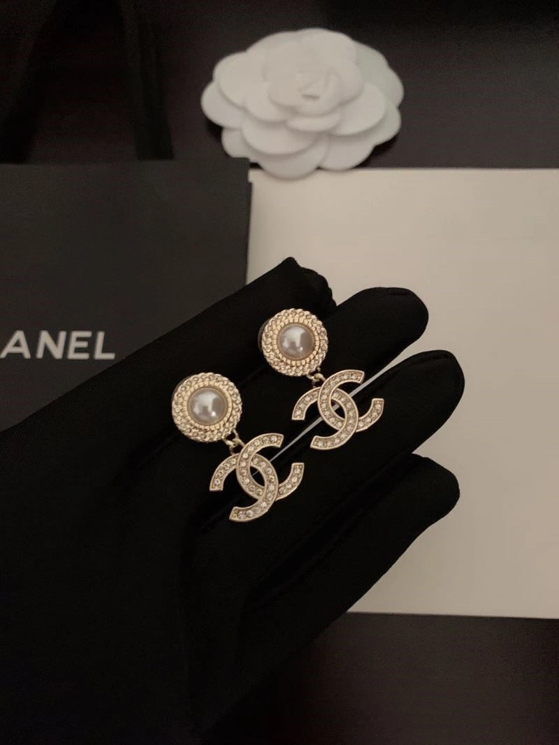 Chanel Earrings SmoothTexture 222890