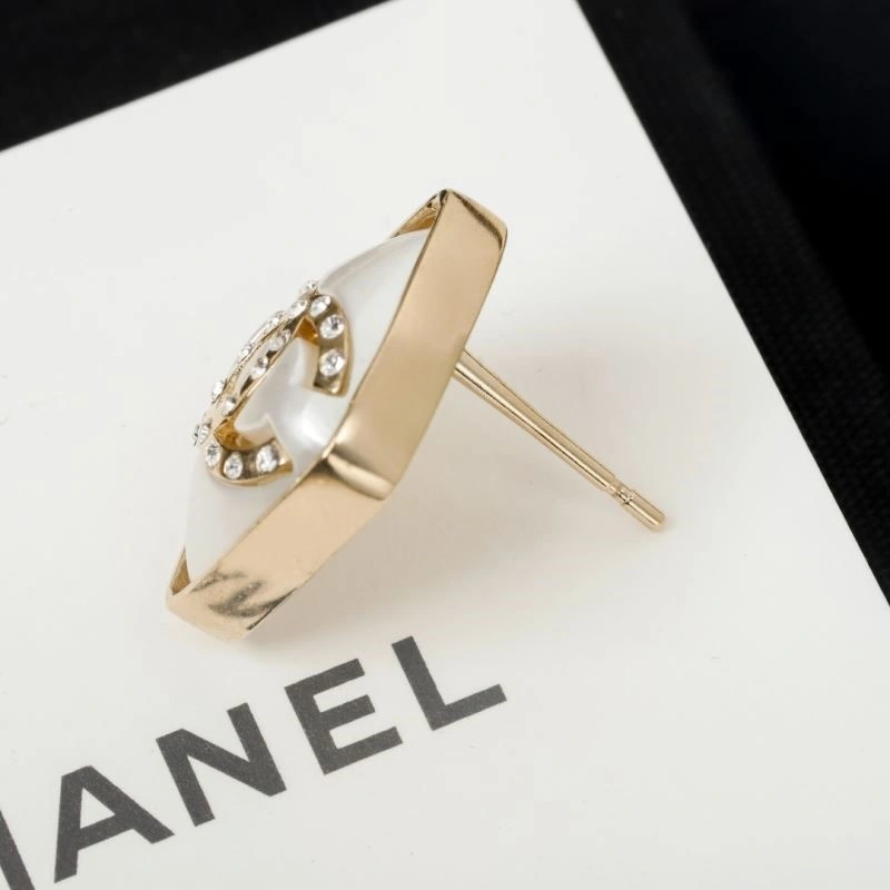 Chanel Earrings MoistureWicking 222886