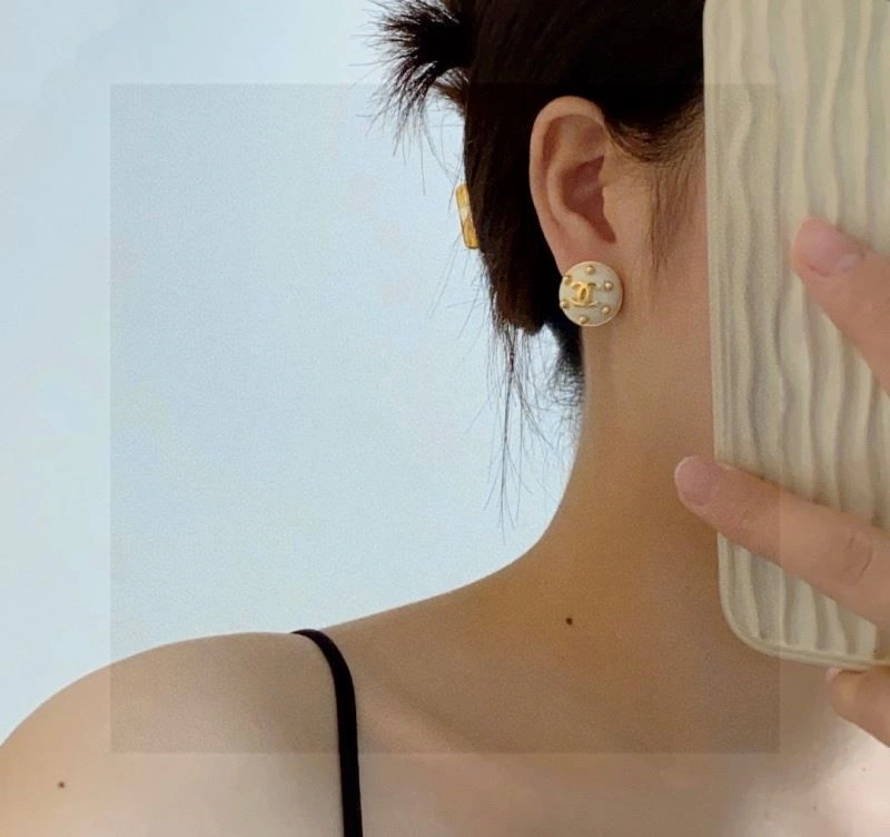 Premium Chanel Earrings 222868