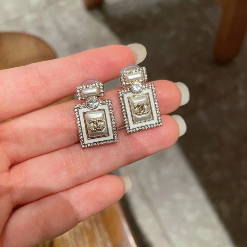 Chanel Earrings Premium 222879