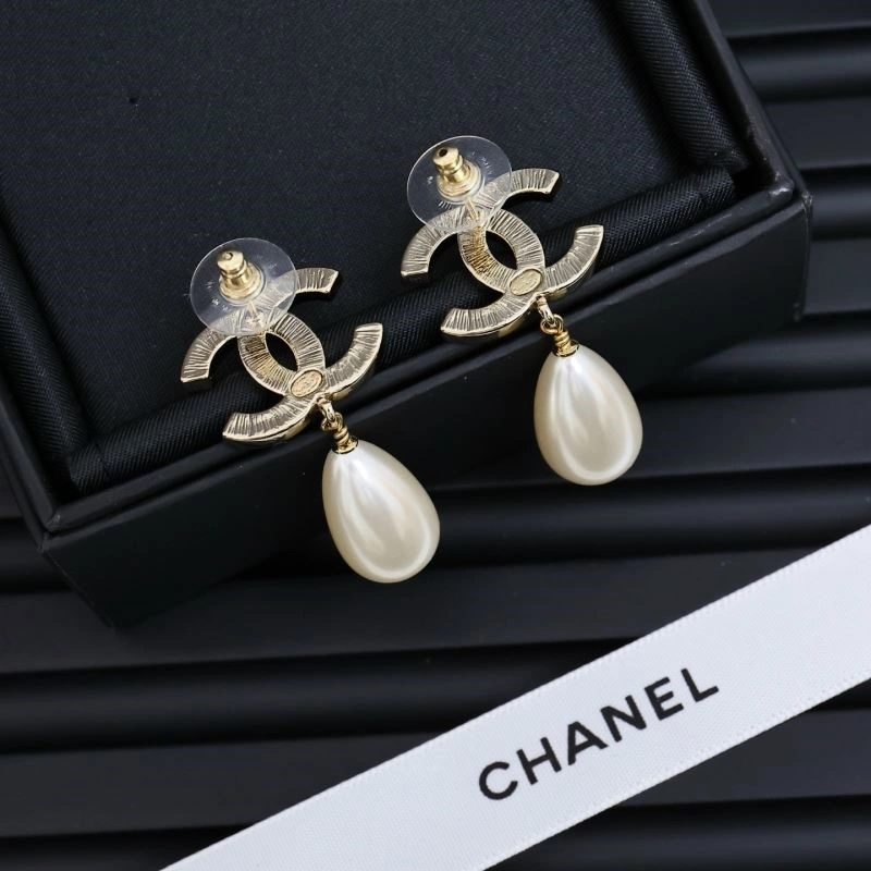 Unisex Chanel Earrings 222862