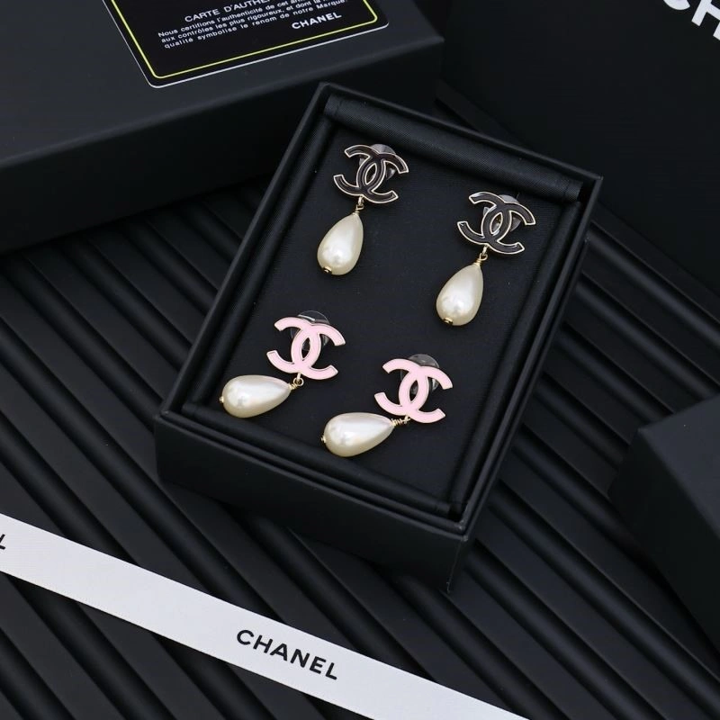 Unisex Chanel Earrings 222862