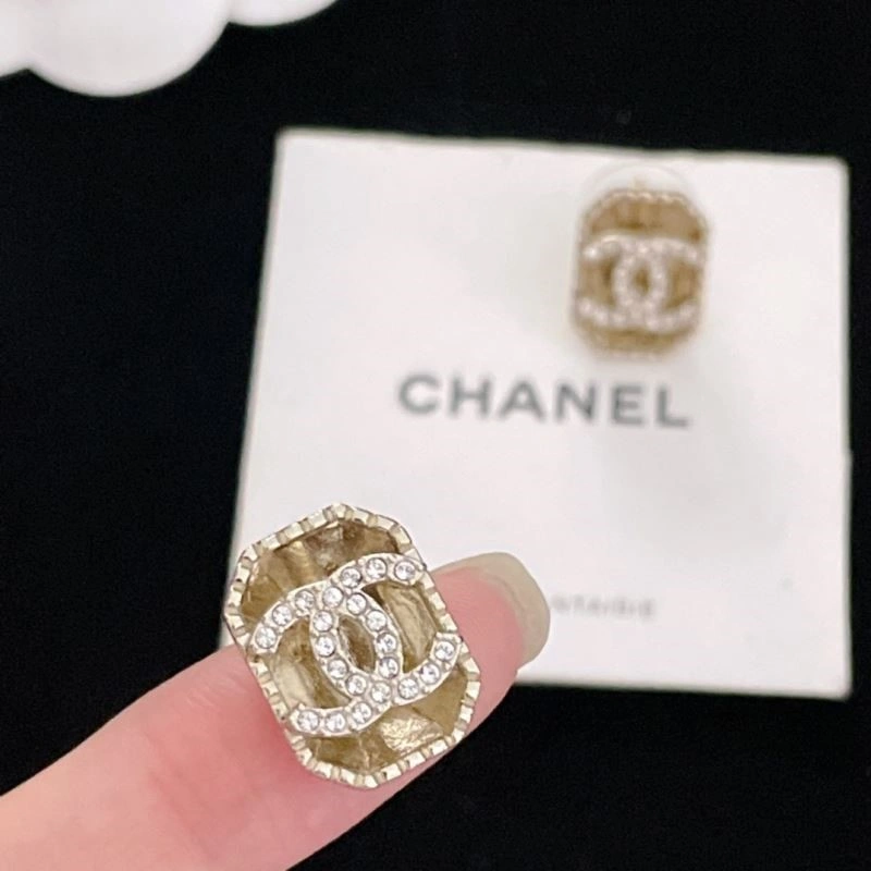 Chanel Earrings Seasonal 222884