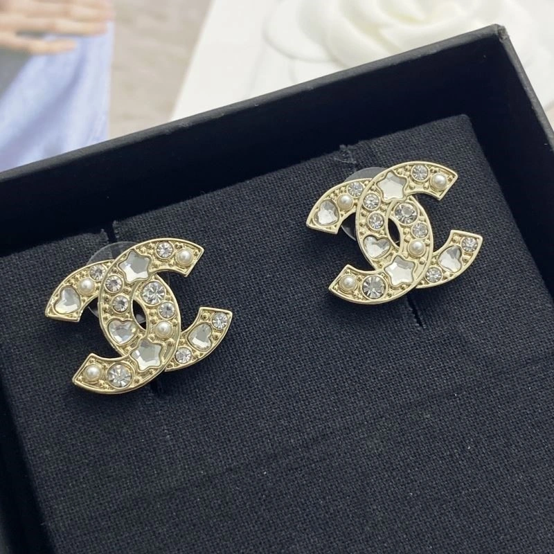 Chanel Earrings Minimalist 222877