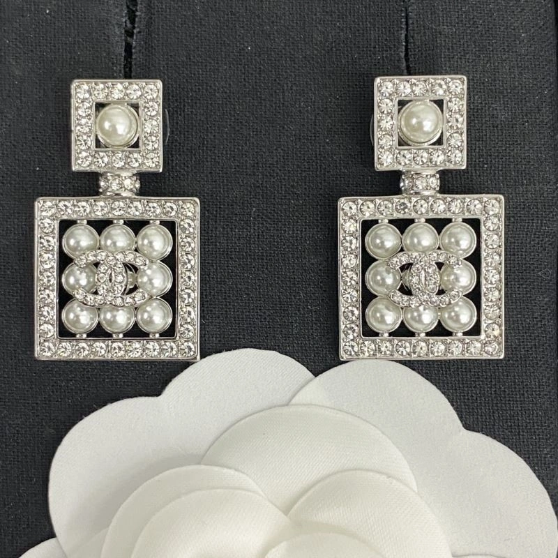 Chanel Earrings Efficient 222858