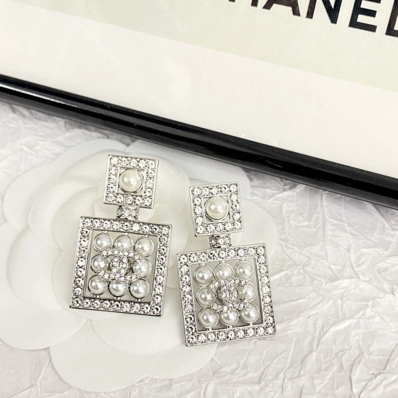 Chanel Earrings Efficient 222858