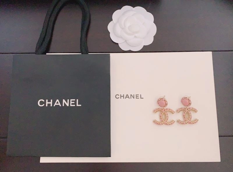 Modern Chanel Earrings 222843