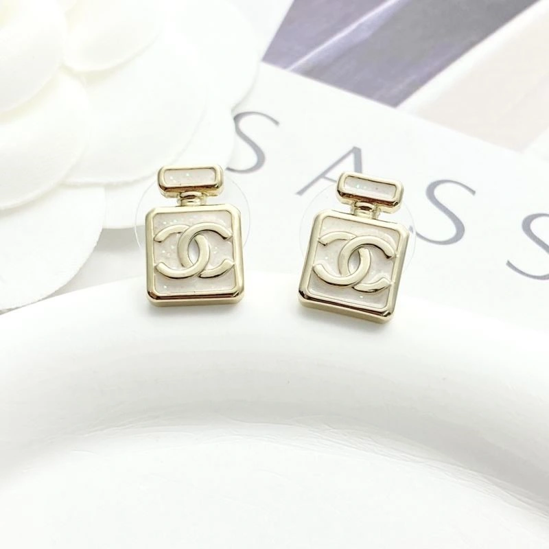 Resilient Chanel Earrings 222831