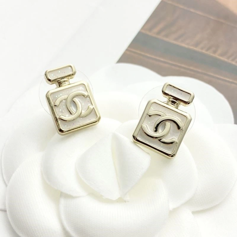 Resilient Chanel Earrings 222831