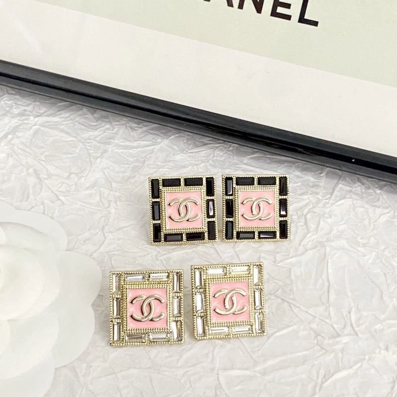 Elegant Chanel Earrings 222826