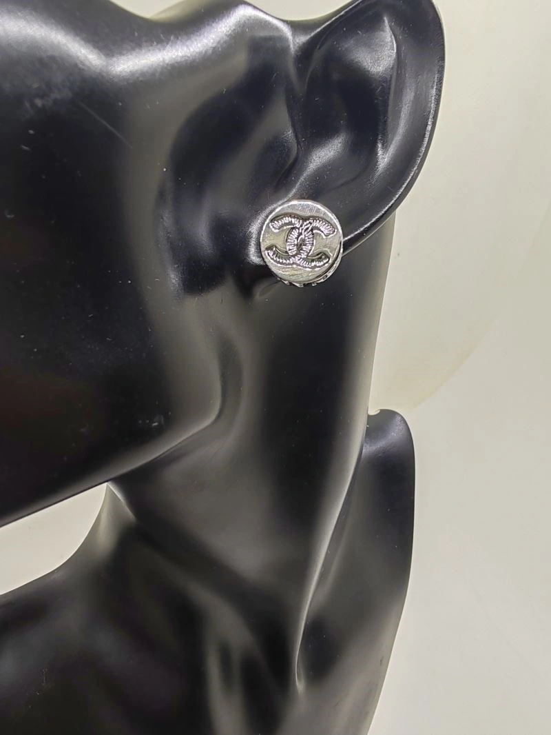 Chanel Earrings Minimalist 222833