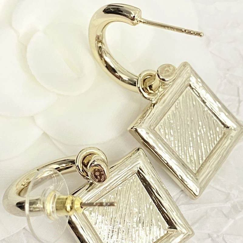 Functional Chanel Earrings 222893