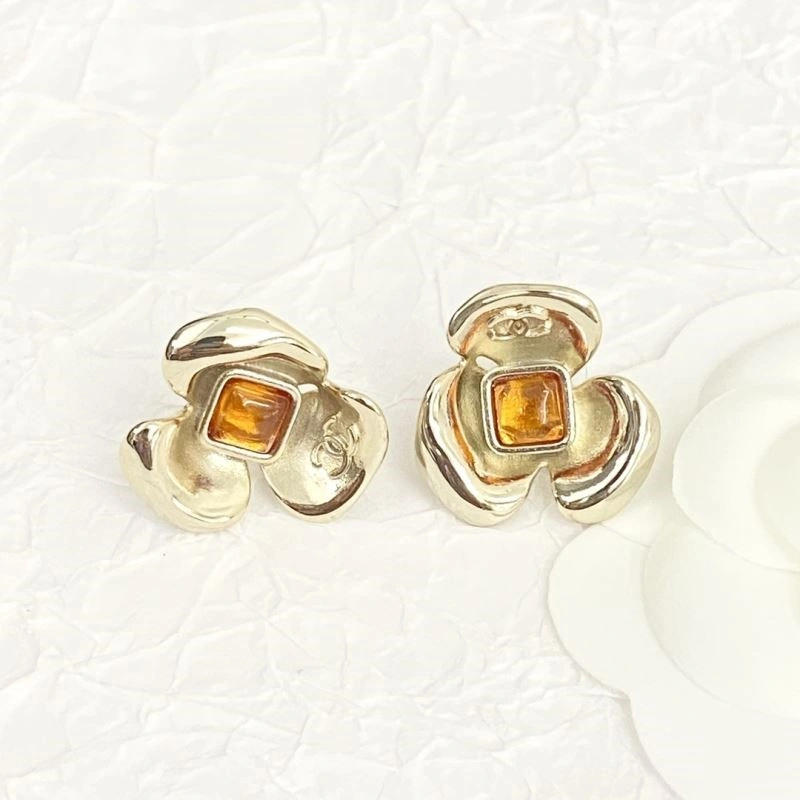 Snug Chanel Earrings 222823