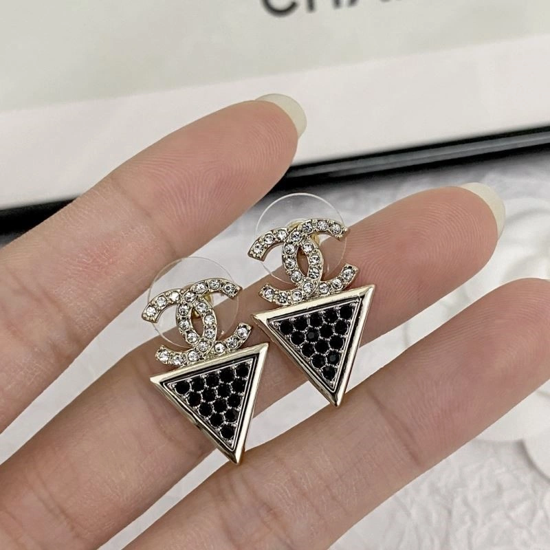 SoftTouch Chanel Earrings 222821