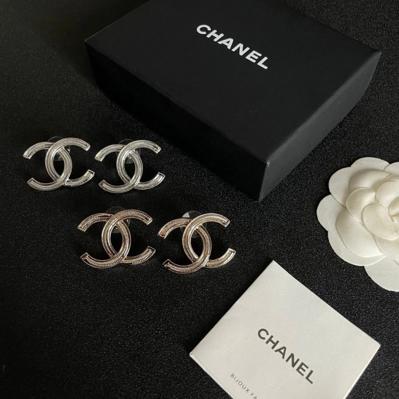 Comfortable Chanel Earrings 222818