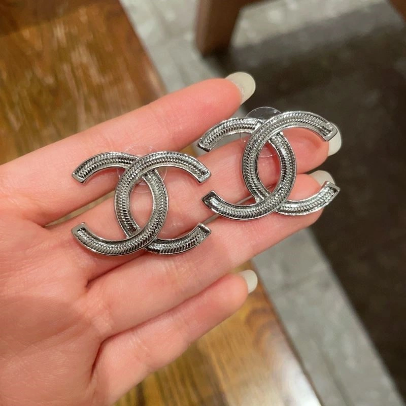 Comfortable Chanel Earrings 222818