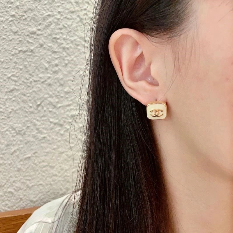 Chanel Earrings Contemporary 222808