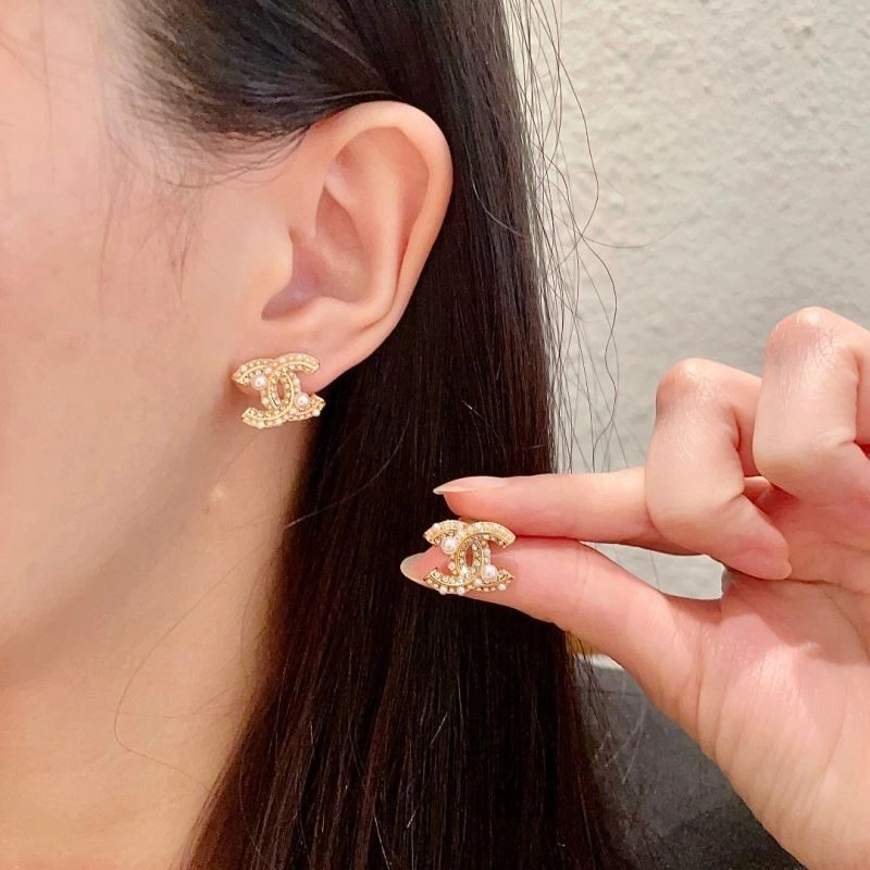 Resilient Chanel Earrings 222817