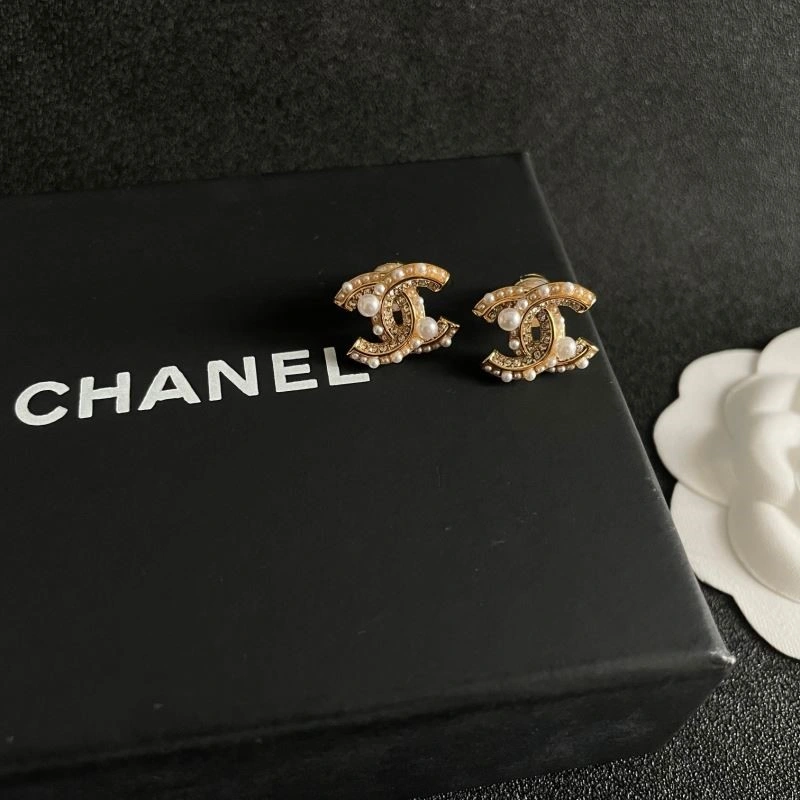 Resilient Chanel Earrings 222817