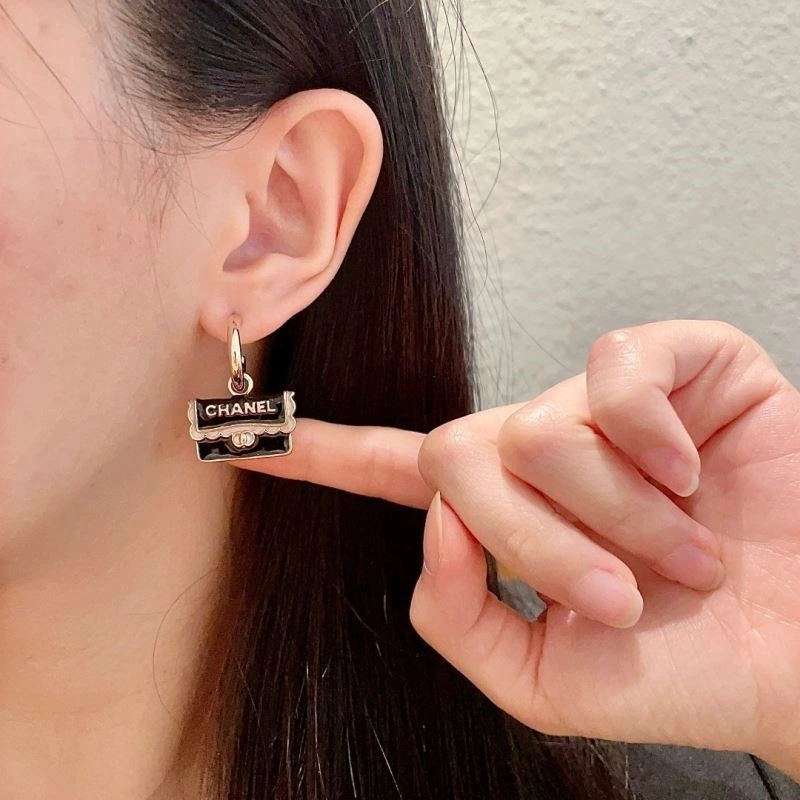 WrinkleFree Chanel Earrings 222863
