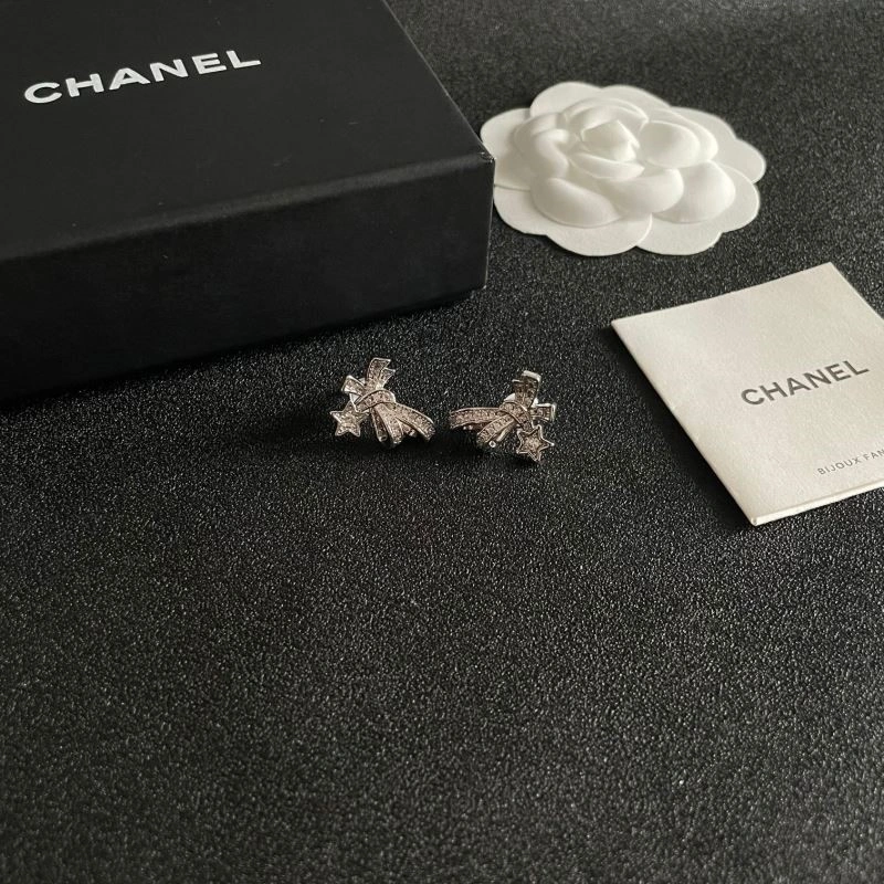 Chanel Earrings Lightweight 222870