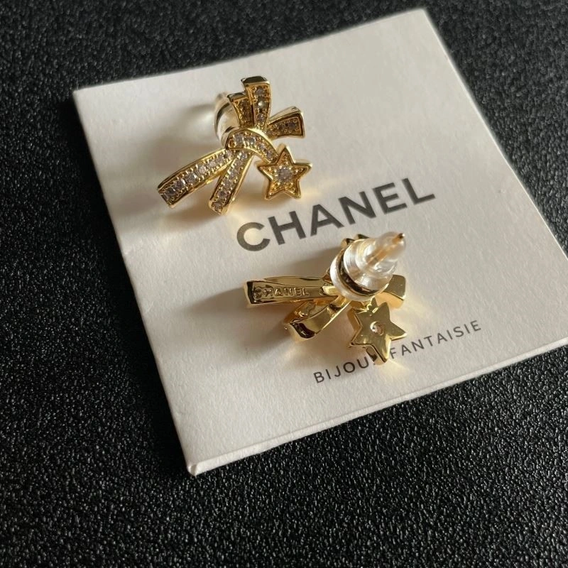 UrbanStyle Chanel Earrings 222819