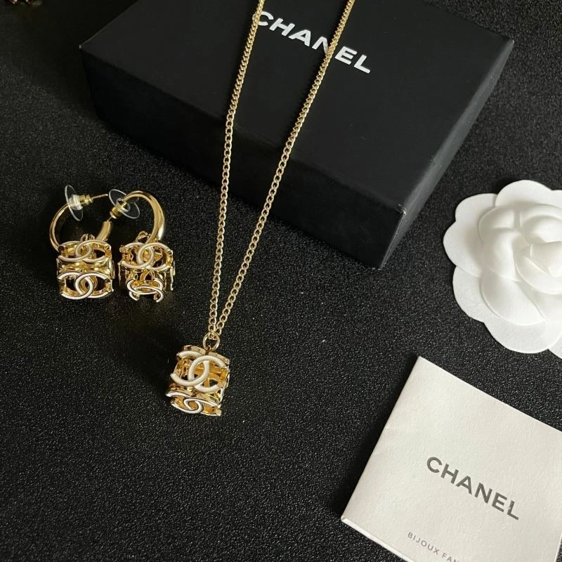 EasyCare Chanel Earrings 222801