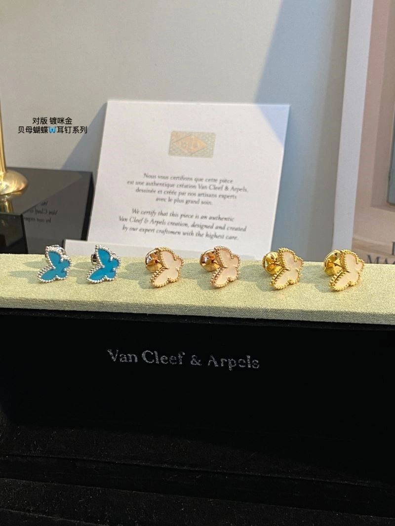 SportInspired Chanel Earrings 222796