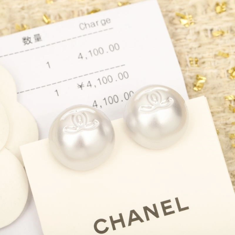 Chanel Earrings EyeCatching 222840