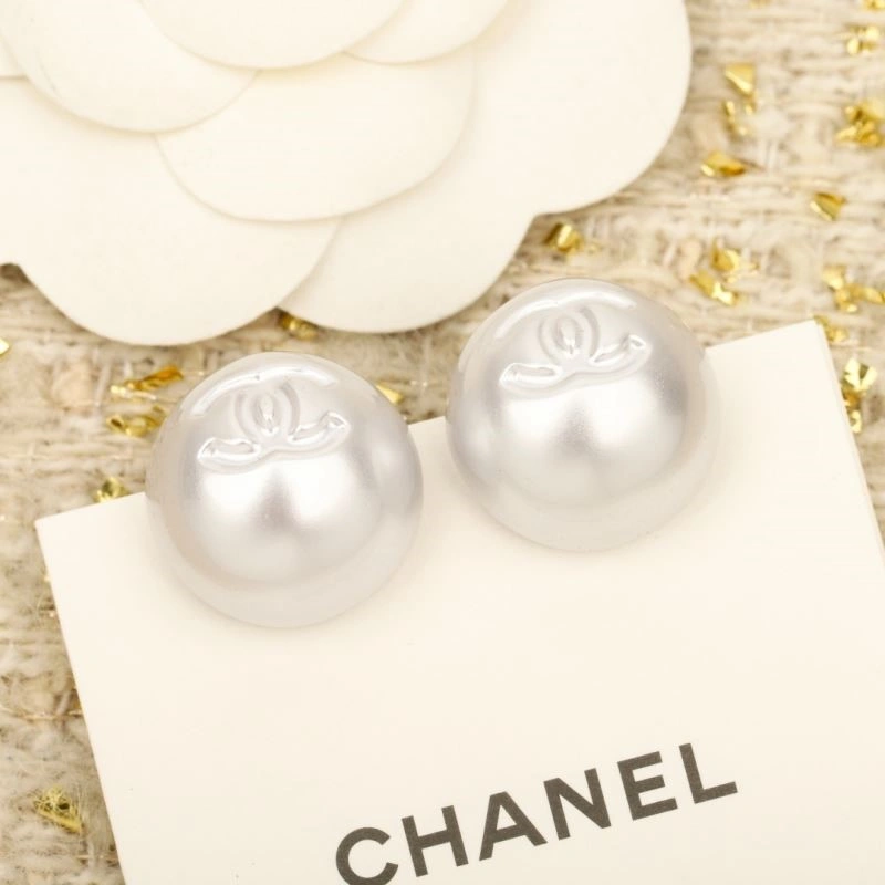 Chanel Earrings EyeCatching 222840