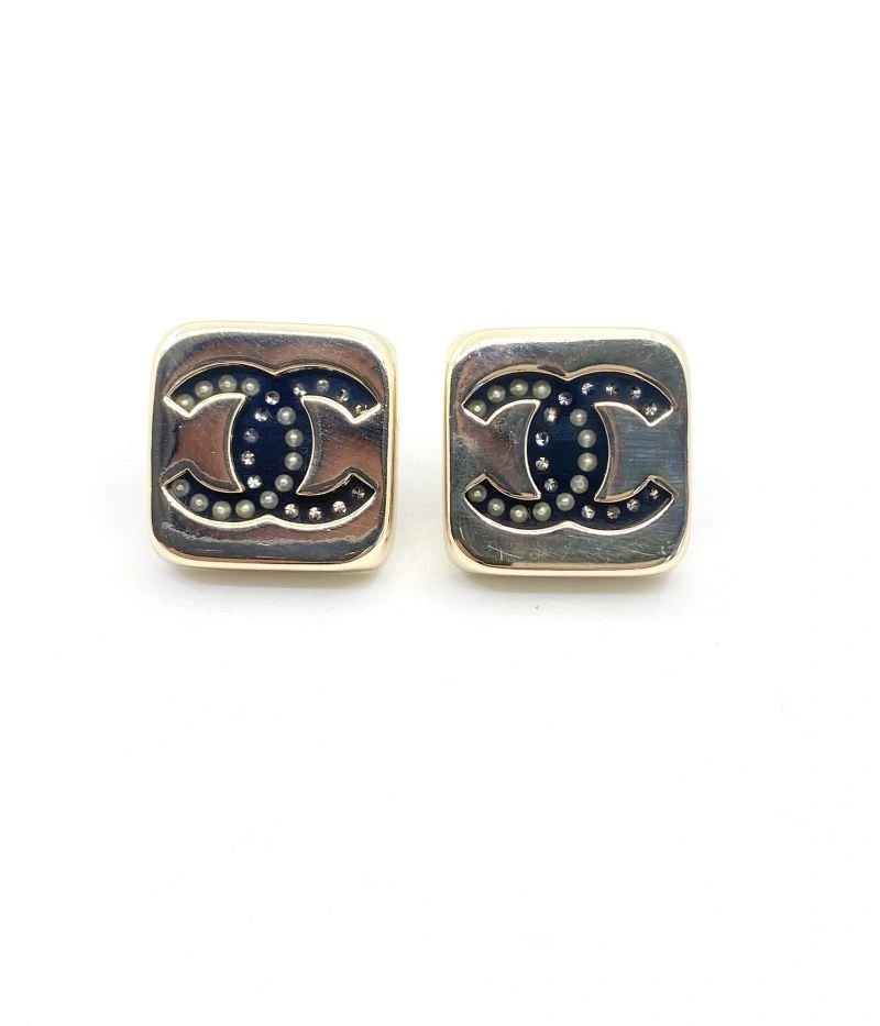 Resilient Chanel Earrings 222780