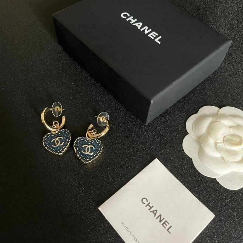 Chanel Earrings Effortless 222792