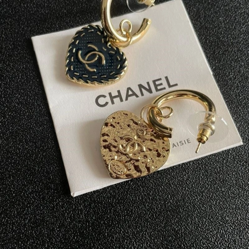 Chanel Earrings Effortless 222792