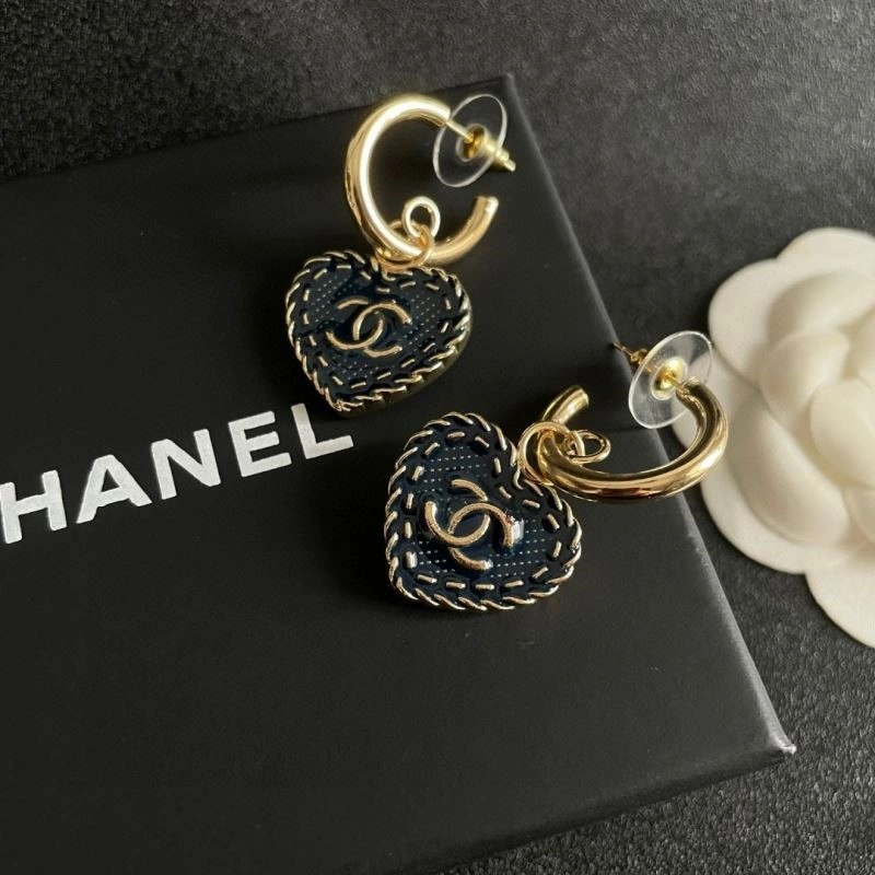 Chanel Earrings Effortless 222792