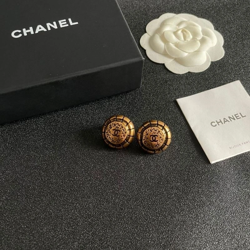 Snug Chanel Earrings 222775