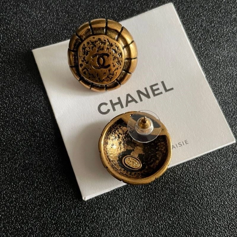 Snug Chanel Earrings 222775