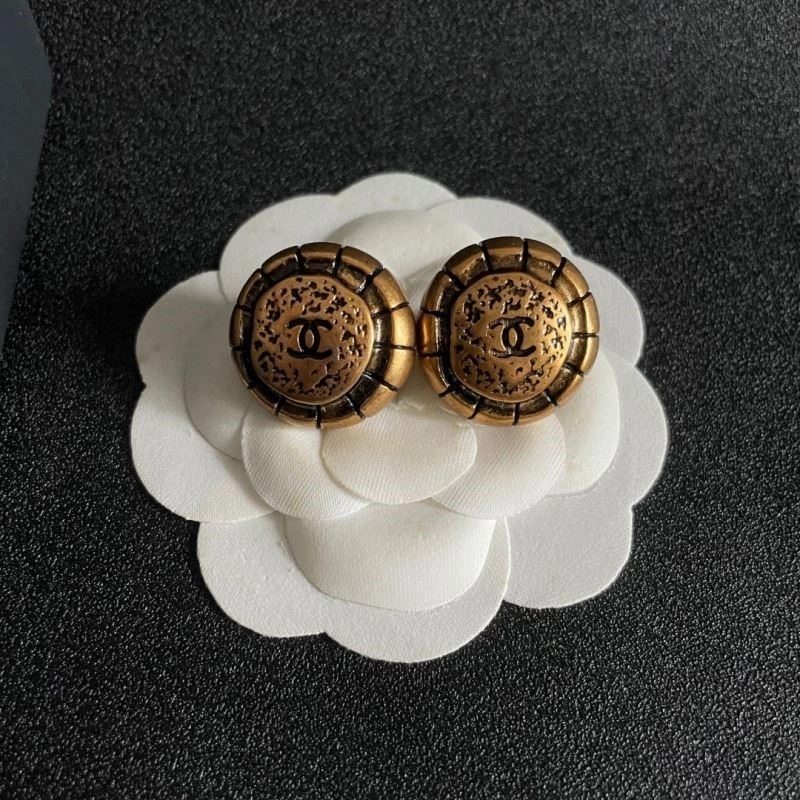 Snug Chanel Earrings 222775